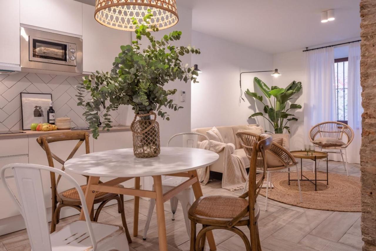 Apartamentos Junto A Jardines Del Triunfo Γρανάδα Εξωτερικό φωτογραφία